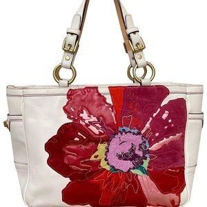 Coach Limited Edition PoppyPeace GalleryFloral Appliqué WhiteLeather ShoulderBag